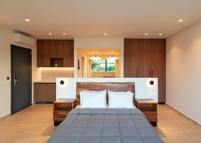 Aethrion & * Jenádi