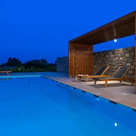 Villa Aethrion & *