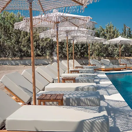 Villa Aethrion & *