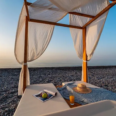 Villa Aethrion &