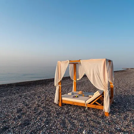 Villa Aethrion &