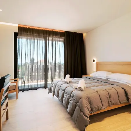Villa Aethrion &
